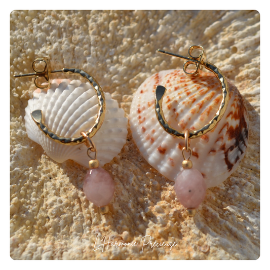 – Hortense – Boucles d’Oreilles – Quartz Rose – Plaqué or 18k – Jeanne Baret
